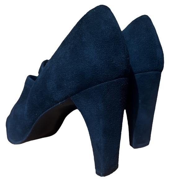 Stuart Weitzman Square Toe Black Suede Block Heel - Picture 4 of 7